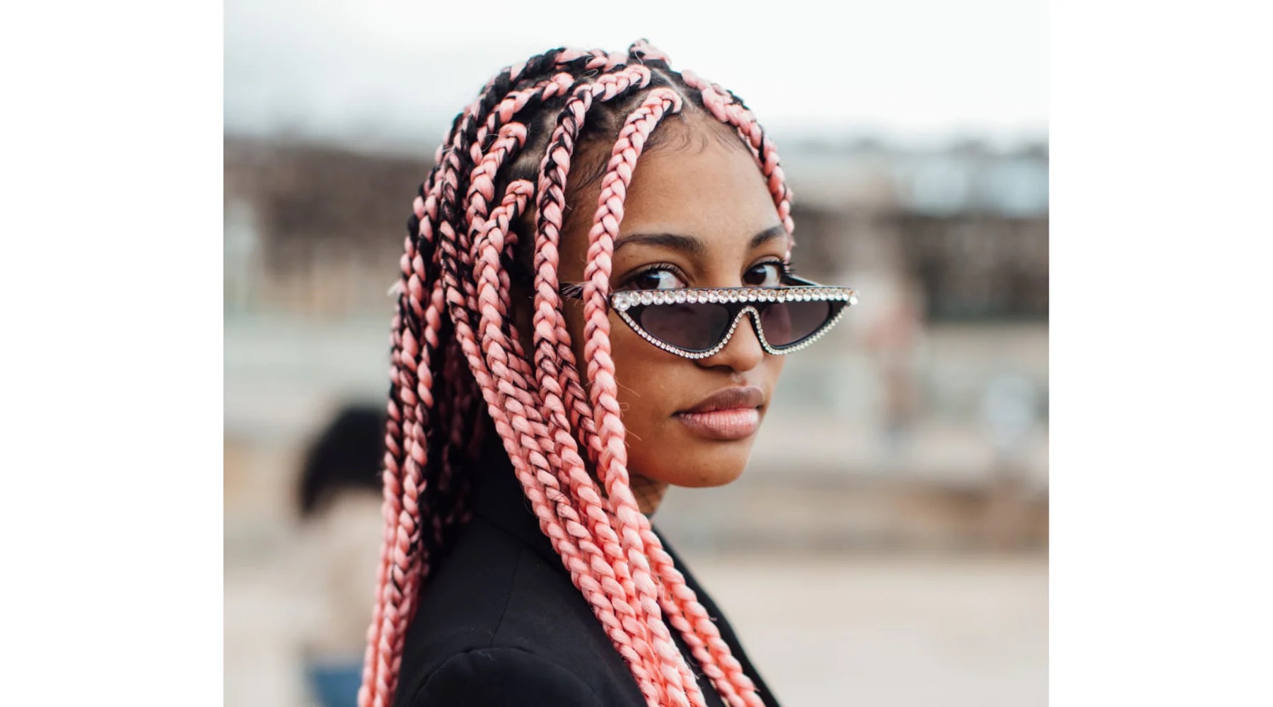La fashion week face à la puissance des cheveux crépus